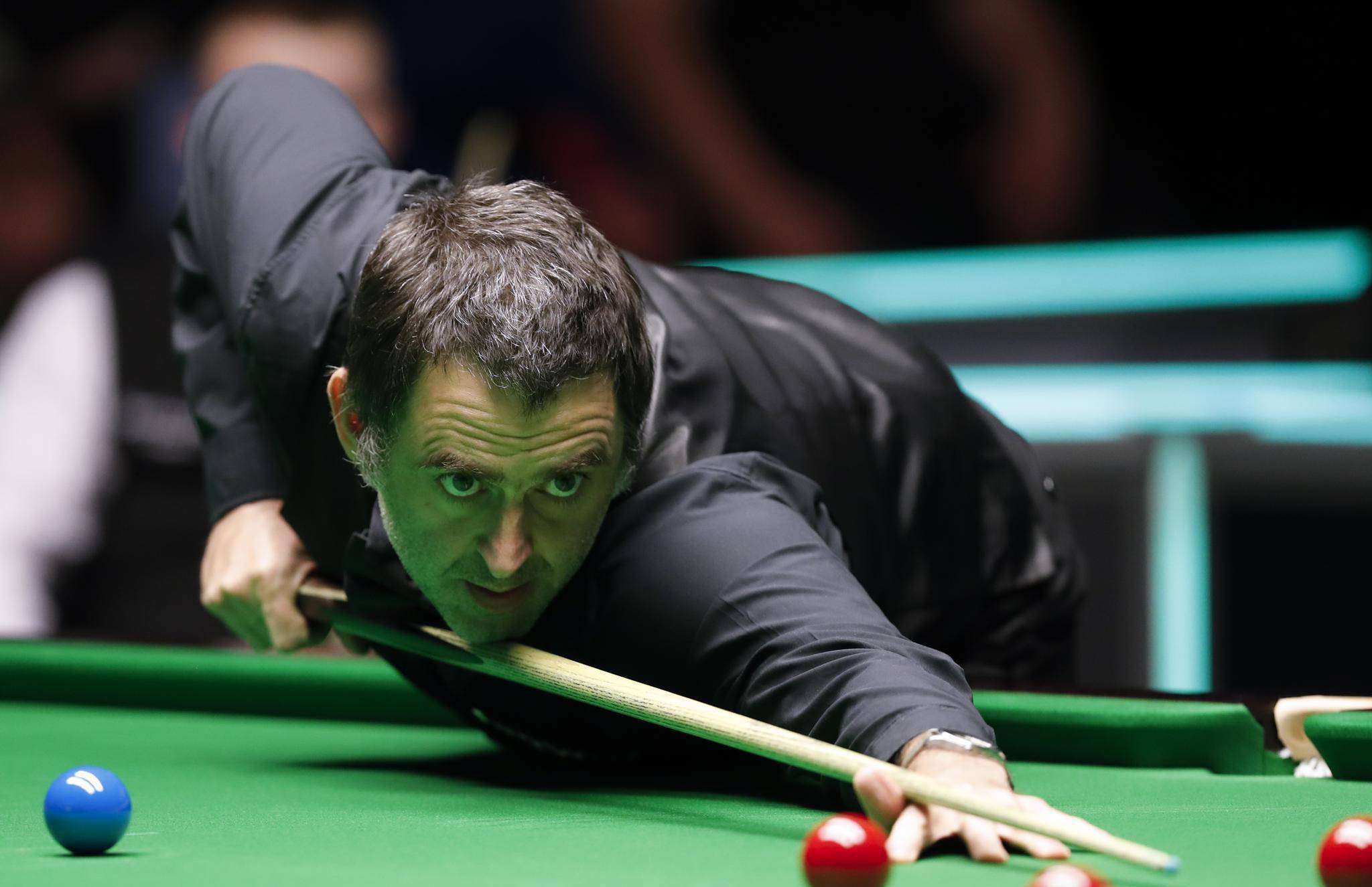 其背后的策 其背后的策